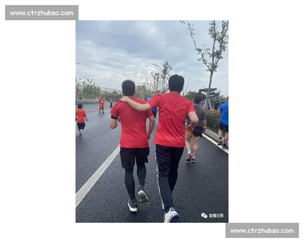 跑步竞技赛场上的速度与激情 如何在比赛中突破自我极限超越对手